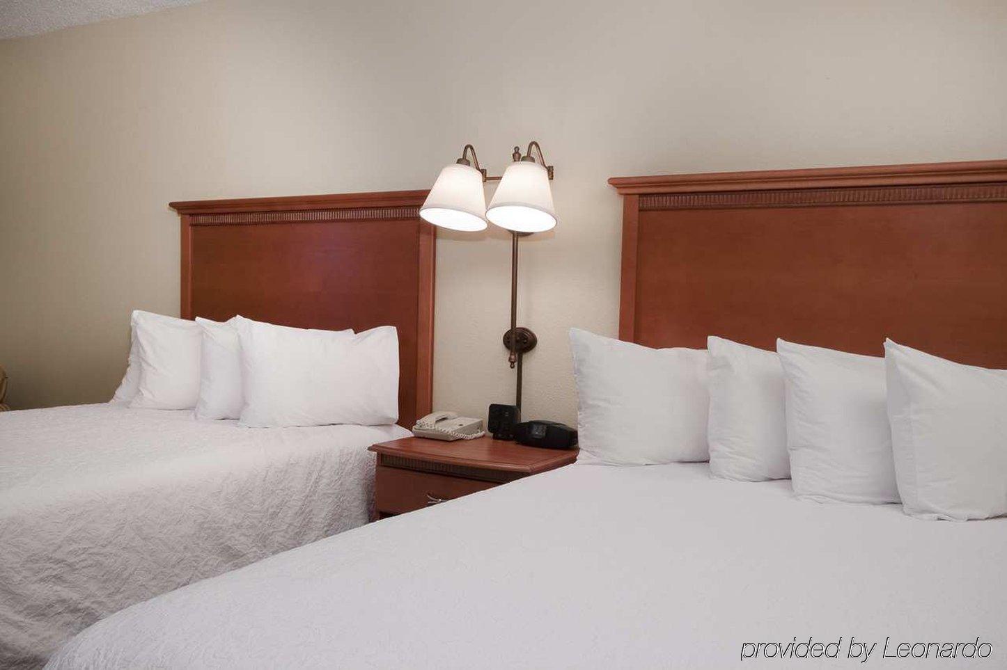 Otel Hampton Hobby Airport